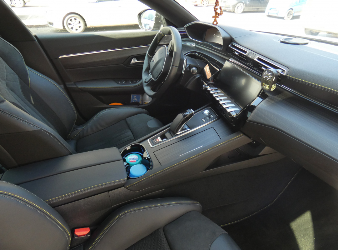 Peugeot 508 — 8